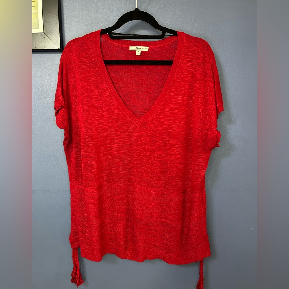 Bass Scarlet V-Neck Short Sleeve Tee